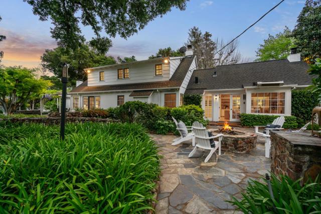37 Lupin Lane, Atherton CA: https://media.crmls.org/mediaz/a981a38f-ed33-4334-8b6f-d01816874a8d.jpg