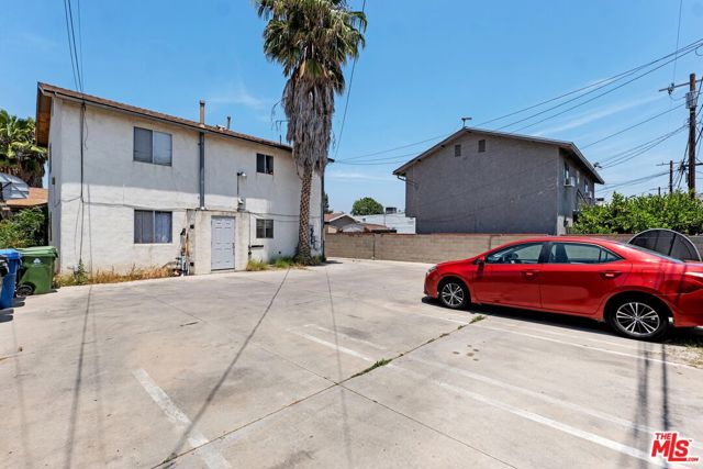 11320 Emelita Street, North Hollywood CA: https://media.crmls.org/mediaz/a9820914-e3c4-48ed-9b23-09c3f2b87f08.jpg