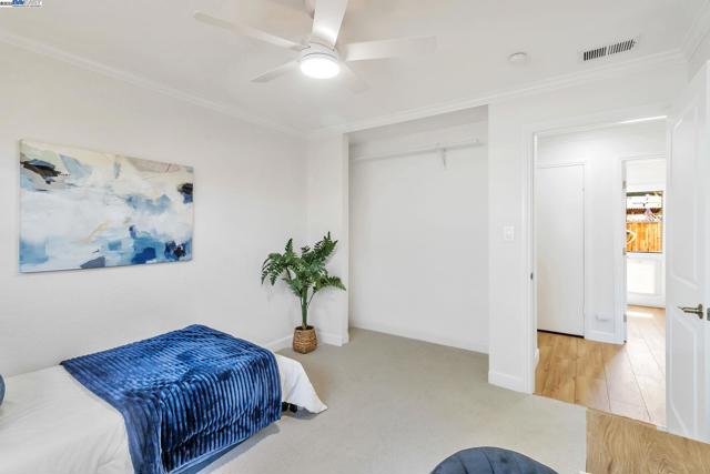 4666 Shearwater Rd, Pleasanton CA: https://media.crmls.org/mediaz/a9828012-75fa-4861-b364-553ba18f6f39.jpg