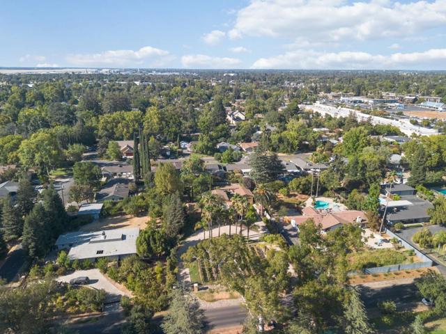 3303 Pope Avenue, Sacramento CA: https://media.crmls.org/mediaz/a982f4db-6fb6-4f3c-b5ac-57b35d255922.jpg