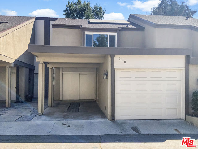 620 Greendale Ln, Pomona, CA 91767