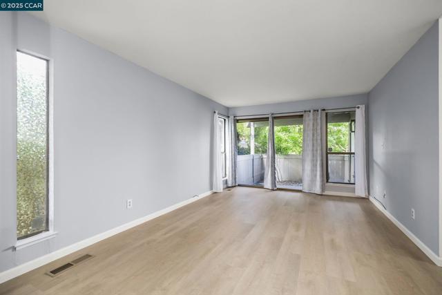 1544 Bailey Rd, Concord CA: https://media.crmls.org/mediaz/a983811c-b785-4c48-b598-c5582d3548b1.jpg