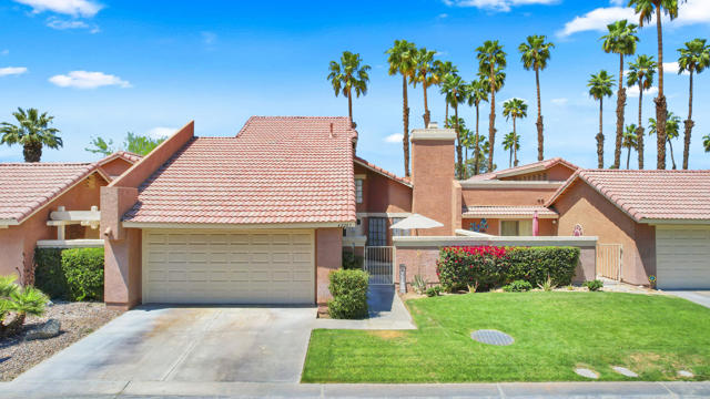 42285 Sultan Avenue, Palm Desert CA: https://media.crmls.org/mediaz/a98400f8-a3a7-4057-896c-04c9a2be47b3.jpg
