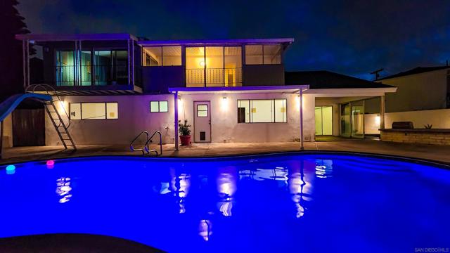 4711 ASHBY ST, San Diego CA: https://media.crmls.org/mediaz/a9840cca-35de-497e-a9ea-cd94d47f06f0.jpg