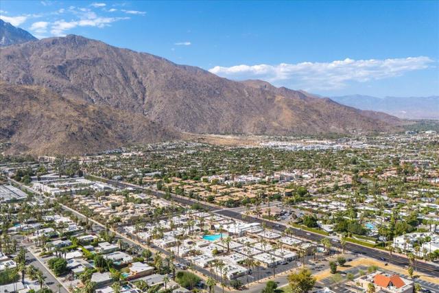 1111 E Palm Canyon Drive, Palm Springs CA: https://media.crmls.org/mediaz/a984cbca-80cb-4b2f-9823-6bd23724d53c.jpg