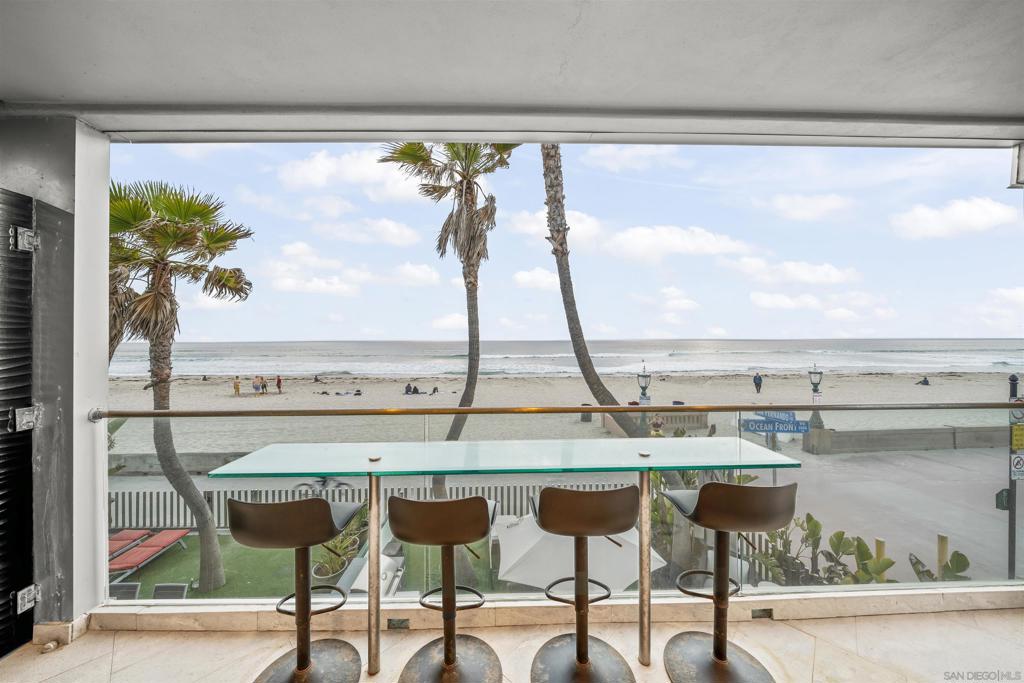 2999 Ocean Front Walk - photo 2