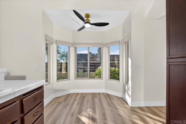 Detail Gallery Image 17 of 42 For 135 Neptune Pl, Escondido,  CA 92026 - 3 Beds | 2 Baths