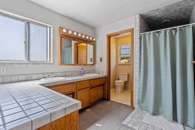 695 Hospital Road, Hollister CA: https://media.crmls.org/mediaz/a9869ae2-4f23-4900-aa60-6038a465d59a.jpg