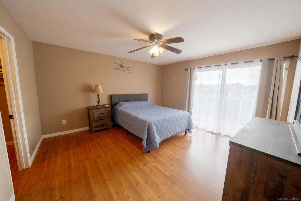 Escondido - photo 17