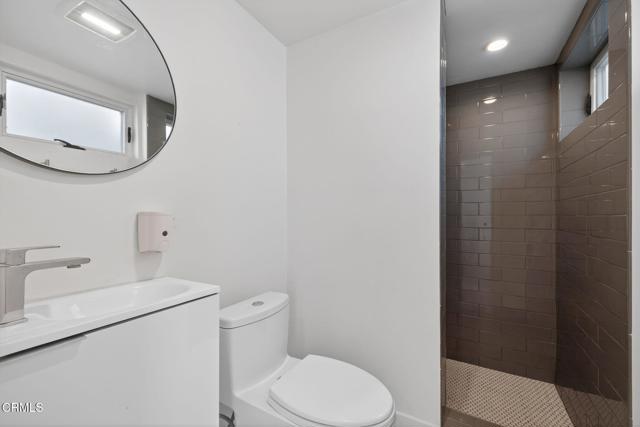 Detail Gallery Image 25 of 78 For 809 E Front St, Ventura,  CA 93001 - – Beds | – Baths