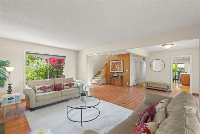 878 Hillcrest Drive, Redwood City CA: https://media.crmls.org/mediaz/a98b2326-d085-44d3-8feb-e1dd6f6ffdd7.jpg
