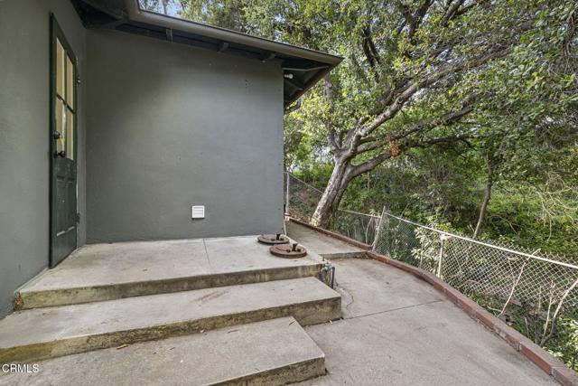 Detail Gallery Image 35 of 53 For 1556 Scenic Dr, Pasadena,  CA 91103 - 2 Beds | 1 Baths