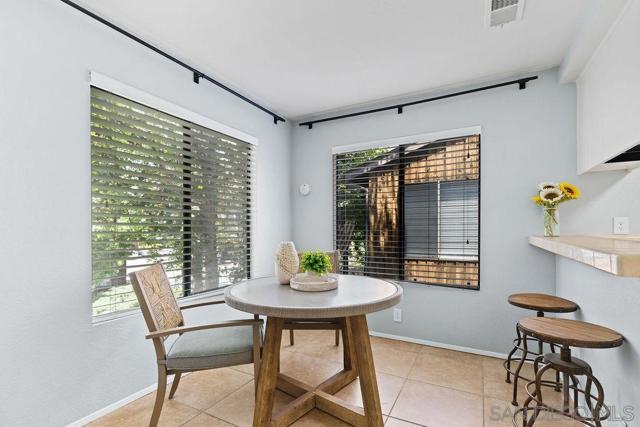 2157 Arnold Way, Alpine CA: https://media.crmls.org/mediaz/a98e7789-131e-4d2d-908e-5efdde062595.jpg