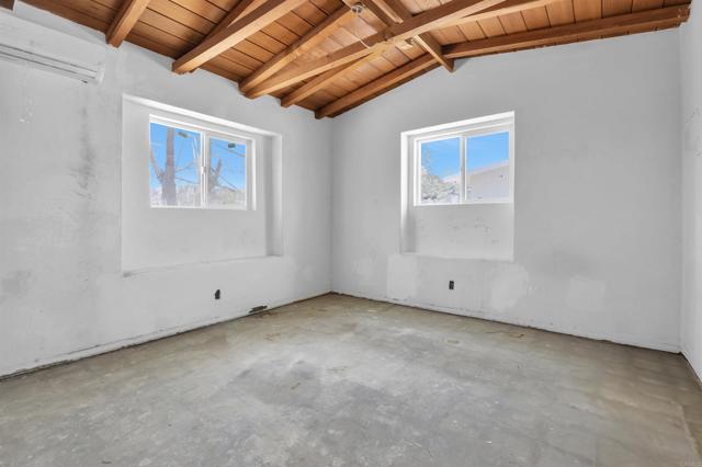 Image 4 of 68 For 3241 Borrego Valley Rd