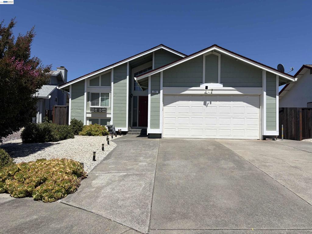 774 Fairfax Ct.