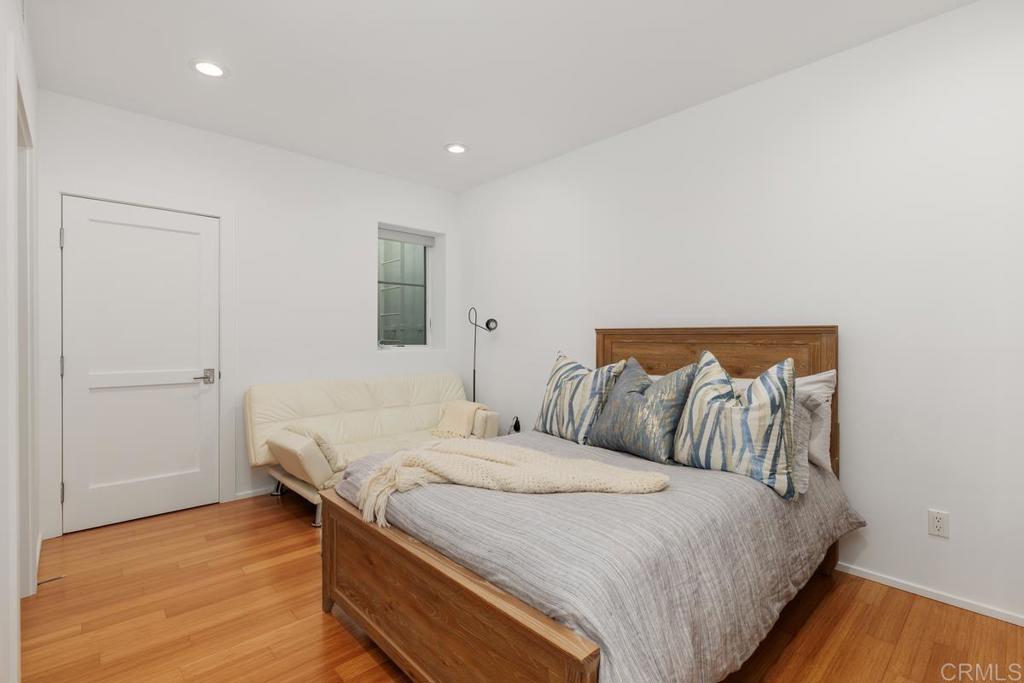 601 Stratford Ct - photo 19
