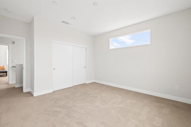 1307 Pullman Way, Oakland CA: https://media.crmls.org/mediaz/a991e8f2-7ced-4b0e-b965-93d48ff8e5f4.jpg