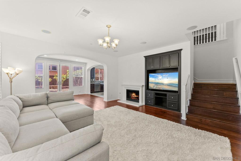 10449 Monterey Ridge Dr - photo 5
