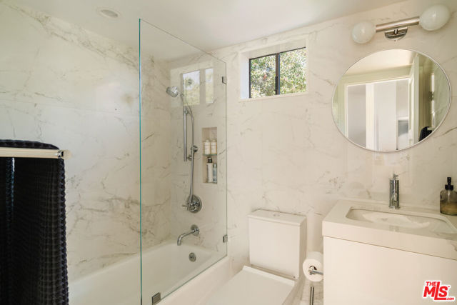 2261 Vasanta Way, Los Angeles CA: https://media.crmls.org/mediaz/a9951e3d-d99d-4c9e-bac6-d5af5c451df4.jpg