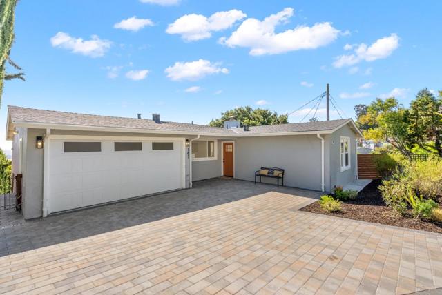 141 Hillcrest Road, San Carlos CA: https://media.crmls.org/mediaz/a995223b-6934-4cc9-a0d2-f36eb6eefa18.jpg