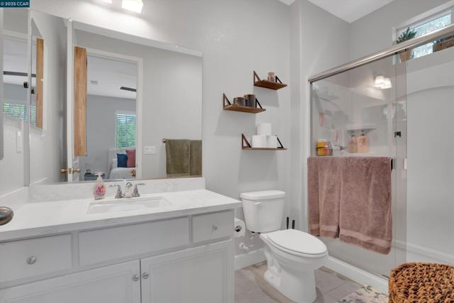 38 Pato Ct, Oakley CA: https://media.crmls.org/mediaz/a9958d60-f24a-4cbc-900d-6d95583058a6.jpg