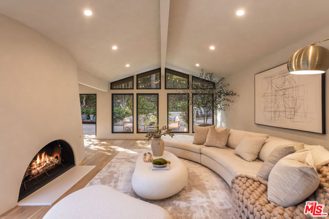 2419 Westridge Road, Los Angeles, California 90049, 5 Bedrooms Bedrooms, 0 ,4 BathroomsBathrooms,Single Family Residence,For Sale,Westridge,0,25614277