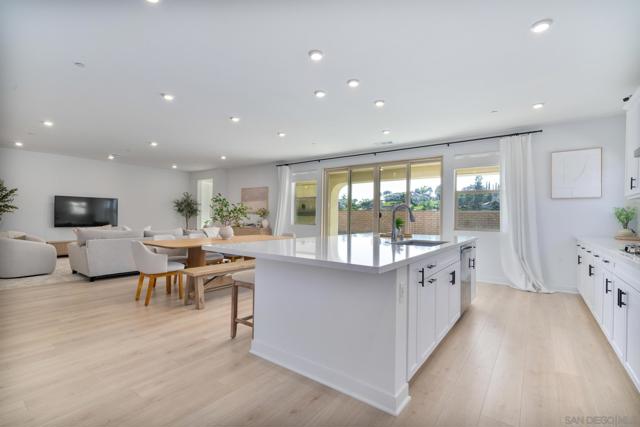 1987 Gila Glen, Escondido CA: https://media.crmls.org/mediaz/a99aabfa-a93c-4eb1-afd7-ea26bb75b62e.jpg