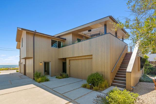 1122 W Cliff Drive, Santa Cruz CA: https://media.crmls.org/mediaz/a99b0f26-4b0a-4c2b-8cf1-a27fd6942cf4.jpg