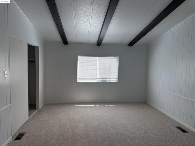 841 W Brannan Island Rd, Isleton CA: https://media.crmls.org/mediaz/a99d1e91-615f-413a-8239-059ba2baa2d7.jpg