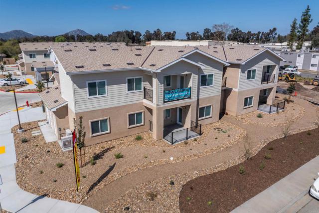 523 16Th Street, Ramona CA: https://media.crmls.org/mediaz/a99d8cae-294a-4caf-8181-b7b43bc22fa4.jpg