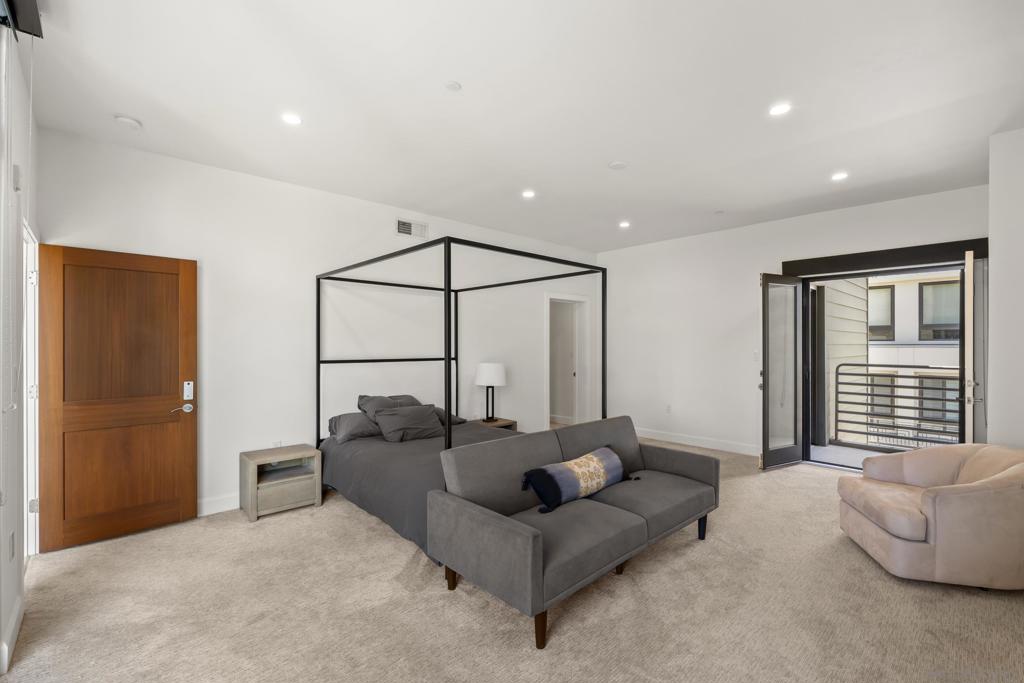 2626 6th Avenue - photo 18
