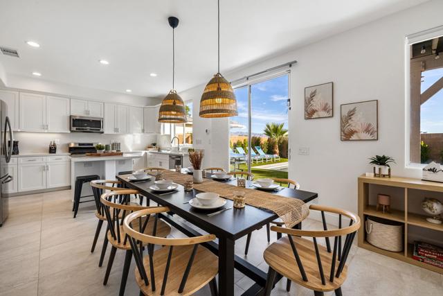 48602 Anastacia Court, Indio CA: https://media.crmls.org/mediaz/a9a051e4-b32d-4917-916b-b71766be7fd1.jpg