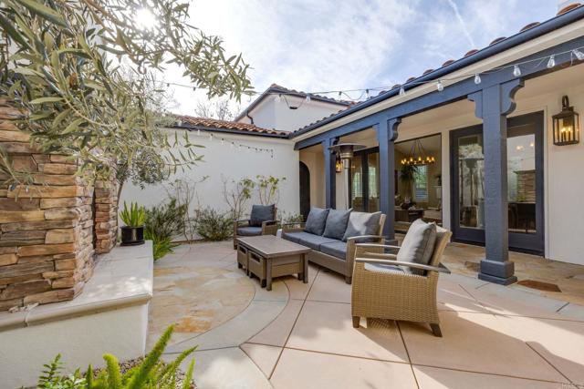 Detail Gallery Image 25 of 75 For 3544 Sitio Damasco, Carlsbad,  CA 92009 - 5 Beds | 3 Baths