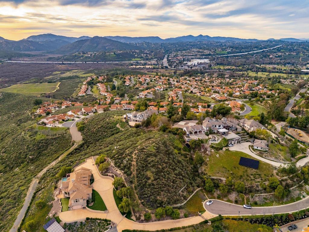 21 Stonepointe Drive - photo 3