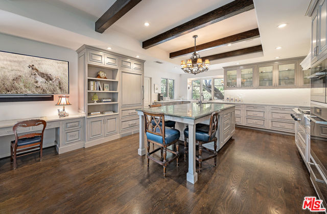 1029 Alston Road, Santa Barbara CA: https://media.crmls.org/mediaz/a9a2f415-57f2-43c2-802d-adc67e1ac6f4.jpg