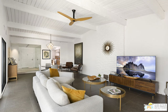 2084 S Lagarto Way, Palm Springs CA: https://media.crmls.org/mediaz/a9a46bee-4dba-4605-bc99-32816748a68c.jpg