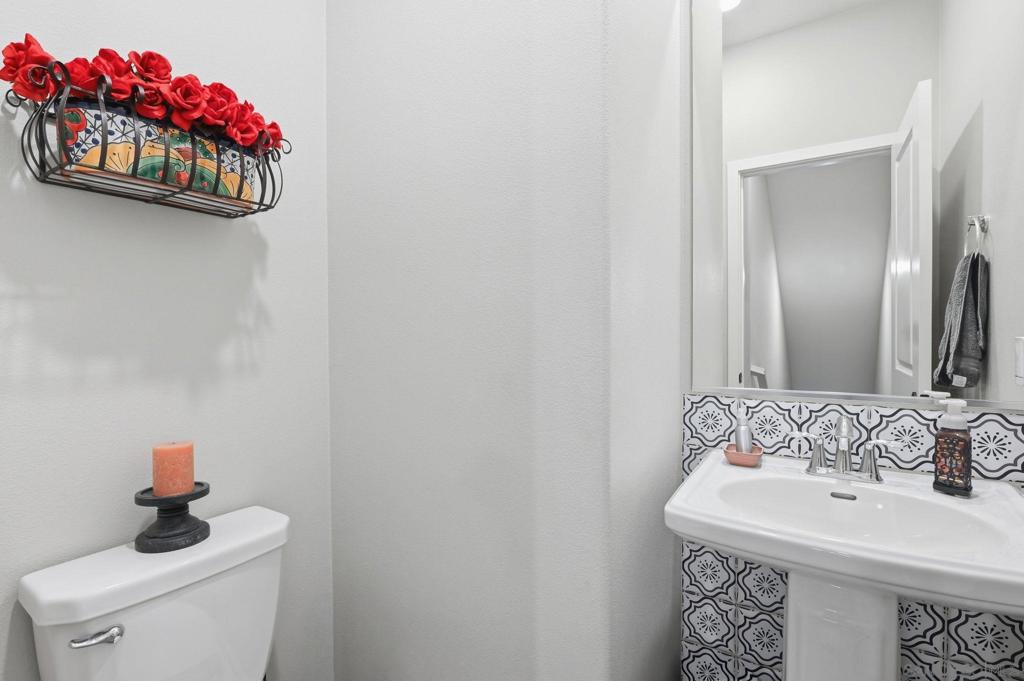 1576 Castillo Way - photo 20