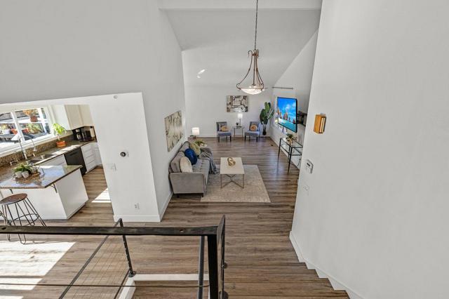 464 Archglen Way, San Jose CA: https://media.crmls.org/mediaz/a9a6873e-b8b3-4897-a052-af196470981f.jpg