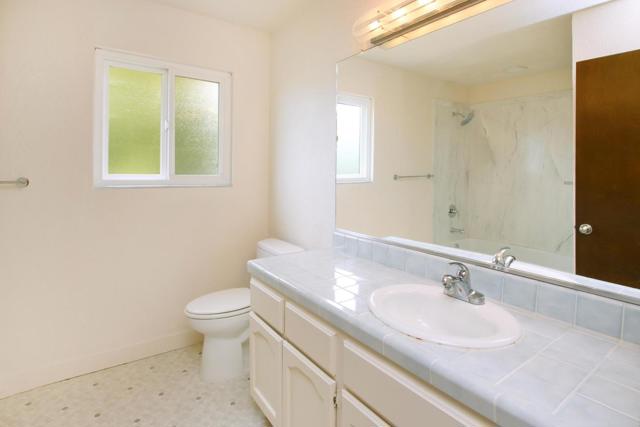 1079 Sumner Avenue, Aptos CA: https://media.crmls.org/mediaz/a9a695c1-0b4a-4cc7-a2dd-470f4f840e45.jpg