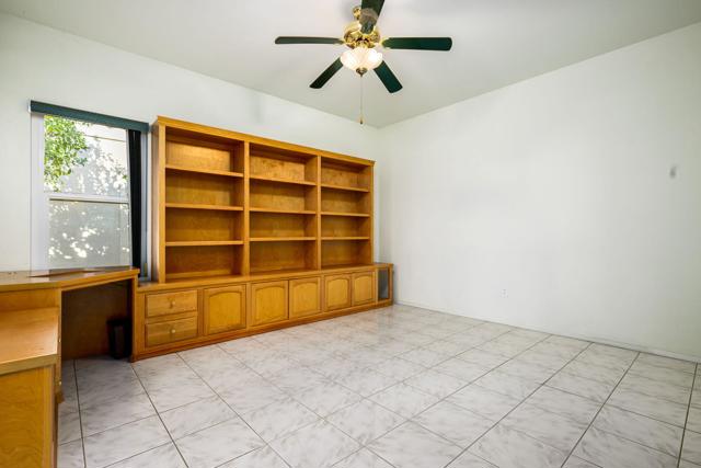 153 Lake Shore Drive, Rancho Mirage CA: https://media.crmls.org/mediaz/a9a704a5-7c26-4a51-a9d6-547ac1501b22.jpg