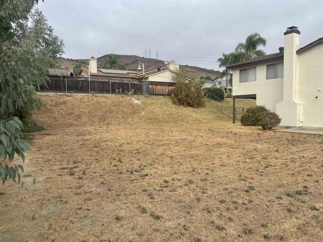 Image 6 of 12 For 10071 Wycliffe Street