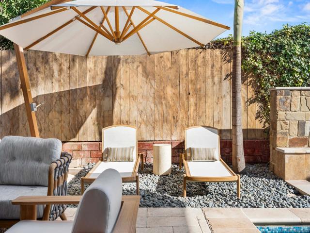 8477 El Paseo Grande, La Jolla CA: https://media.crmls.org/mediaz/a9a8457a-fb6d-4933-9d92-7937f0121f6d.jpg