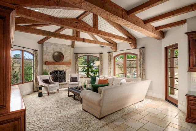1038 E Ave, Coronado CA: https://media.crmls.org/mediaz/a9a86d96-1c4f-4749-9277-20437b452796.jpg