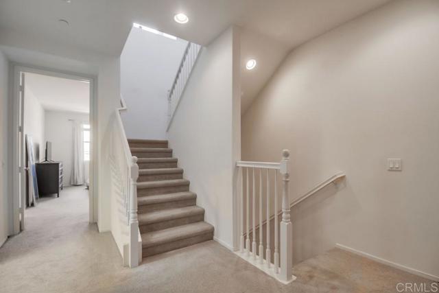 Detail Gallery Image 20 of 60 For 1330 Santa Liza #4,  Chula Vista,  CA 91913 - 4 Beds | 3/1 Baths