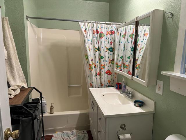 111 Sylvan Way, La Honda CA: https://media.crmls.org/mediaz/a9aa234e-9d84-416a-8ba5-cd1d8e6f2c37.jpg