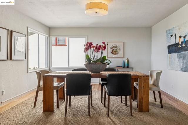 256 Cambridge Ave, Kensington CA: https://media.crmls.org/mediaz/a9aa6681-db4b-4698-9b60-92b4d910b35e.jpg