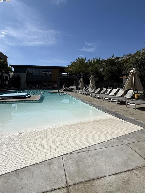 5761 Huntley, Dublin CA: https://media.crmls.org/mediaz/a9ac4304-07d3-4237-9f39-90b89fe48691.jpg