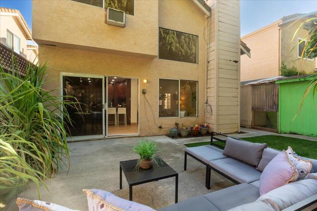 239 Kerry, Fremont CA: https://media.crmls.org/mediaz/a9ac7508-b24a-48fe-b099-66f2b36cca10.jpg