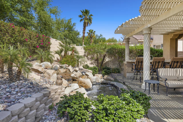 81438 Avenida Altamira, Indio CA: https://media.crmls.org/mediaz/a9acc493-4806-4eb9-81ad-aaf604bf33f6.jpg