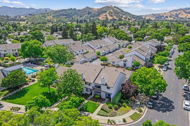 15072 Yosemite Way, Morgan Hill CA: https://media.crmls.org/mediaz/a9af77e0-bf01-4885-a371-9d646cd5af9a.jpg